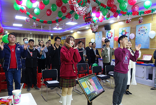 【惠聲圣誕主題生日會】好聲音驚喜開唱，歡聲笑語不斷